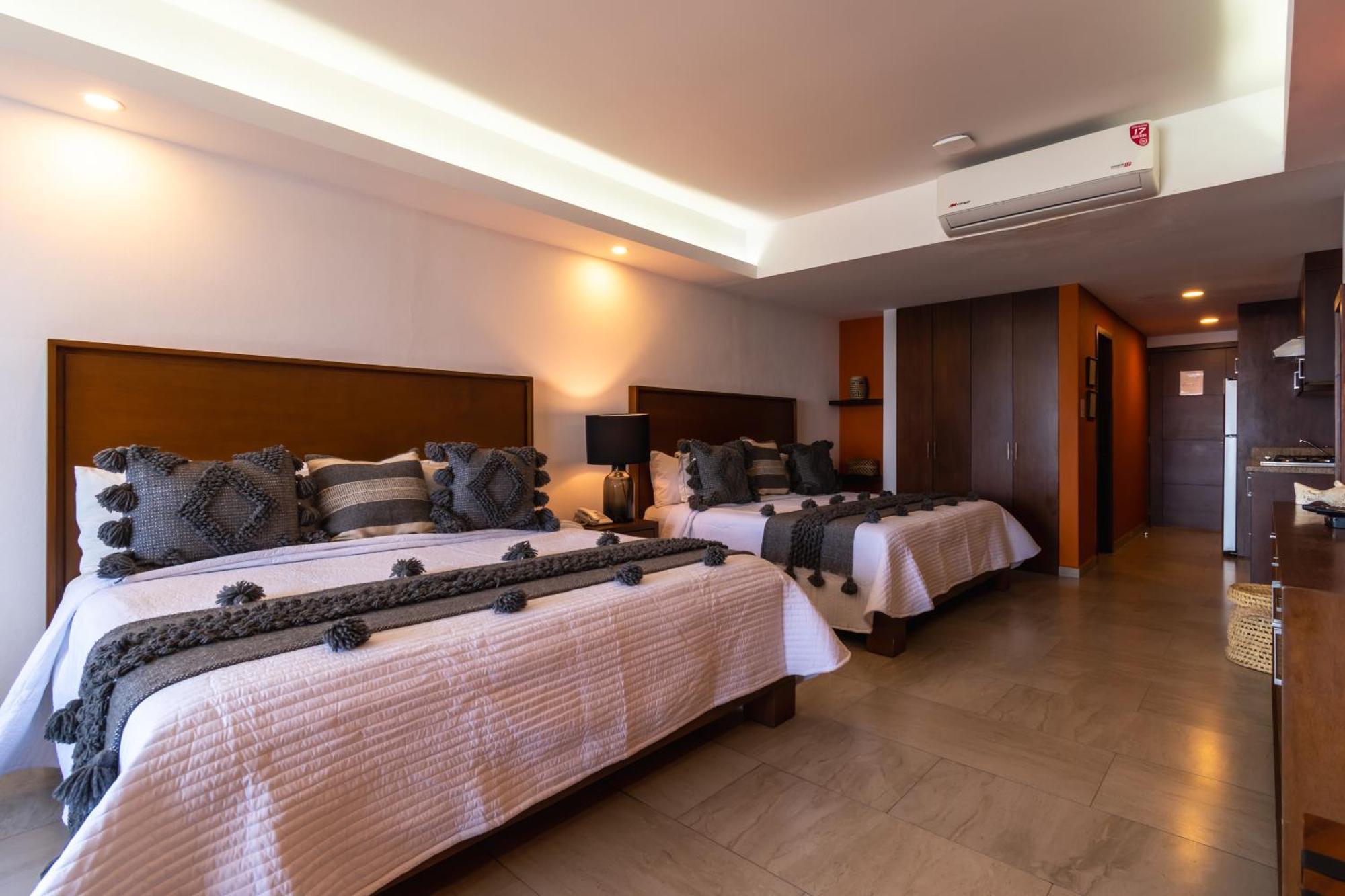 The Paramar Beachfront Boutique Hotel With Breakfast Included - Downtown Malecon Puerto Vallarta Exteriér fotografie