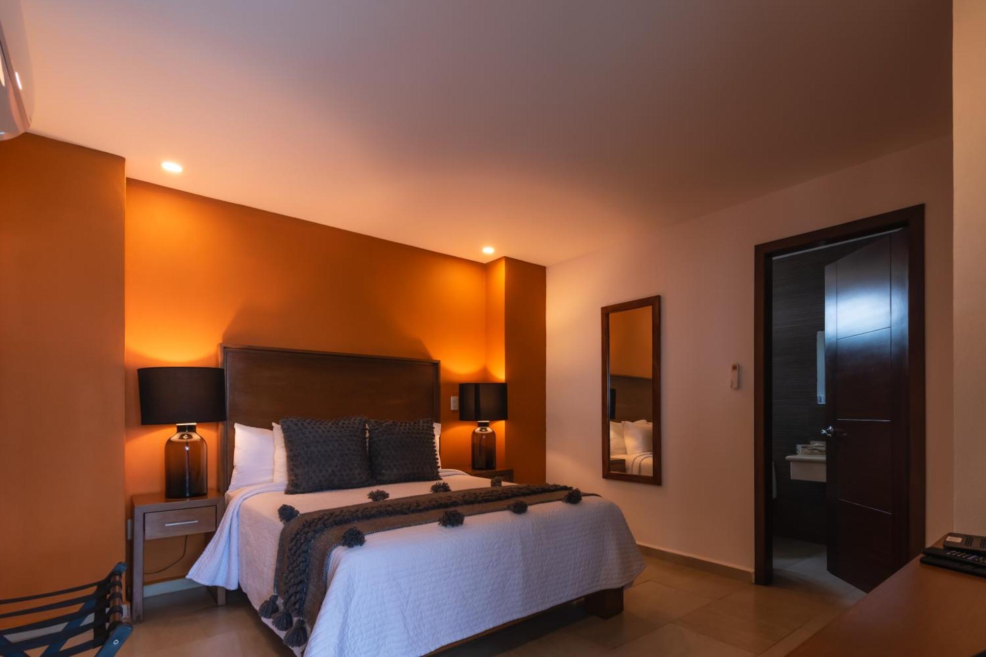 The Paramar Beachfront Boutique Hotel With Breakfast Included - Downtown Malecon Puerto Vallarta Exteriér fotografie